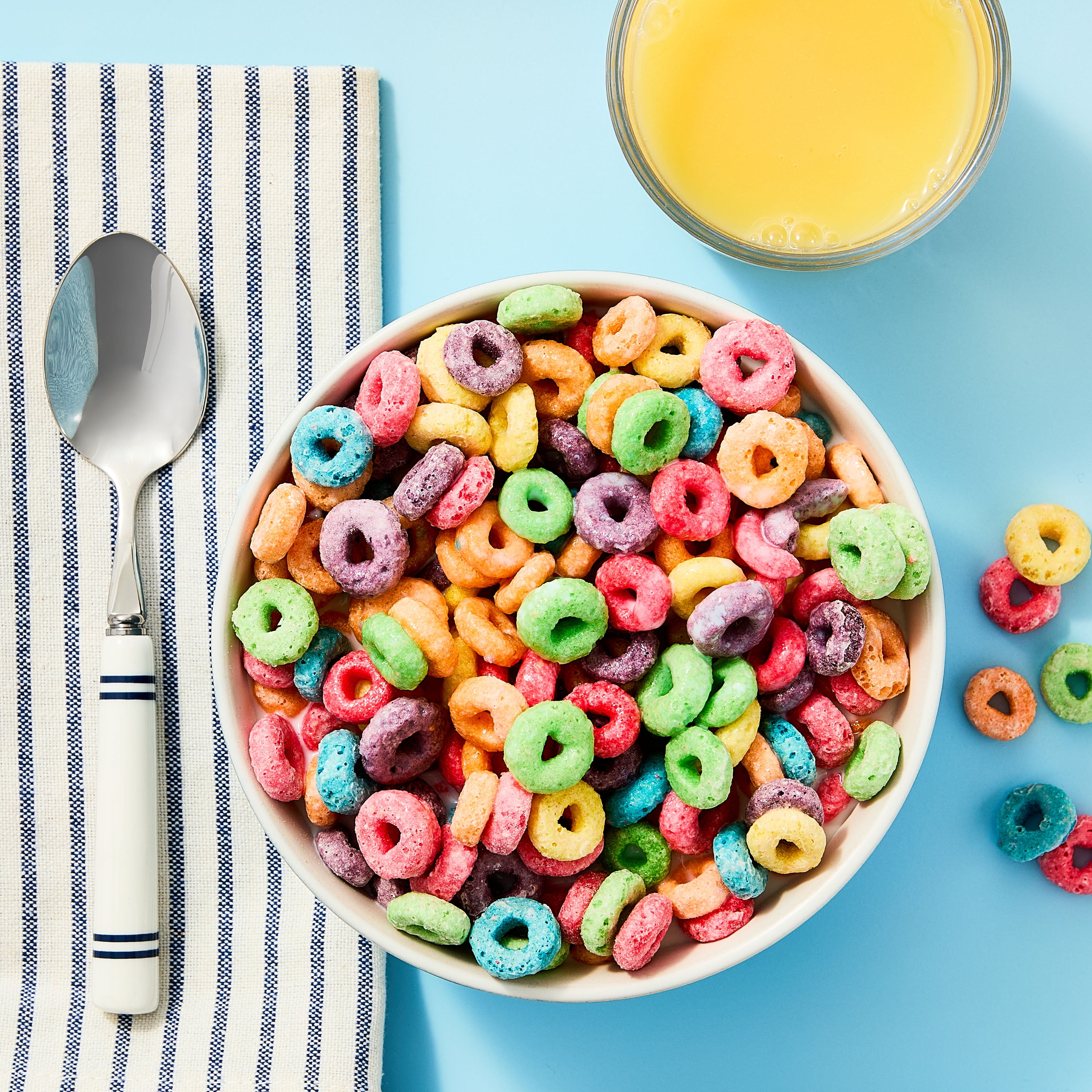 Great Value Fruit Spins Breakfast Cereal, 12.2 oz