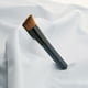 thumbnail image 5 of Brocha plana angular para base de maquillaje con cerdas de alta densidad para difuminar crema líquida, 5 of 6
