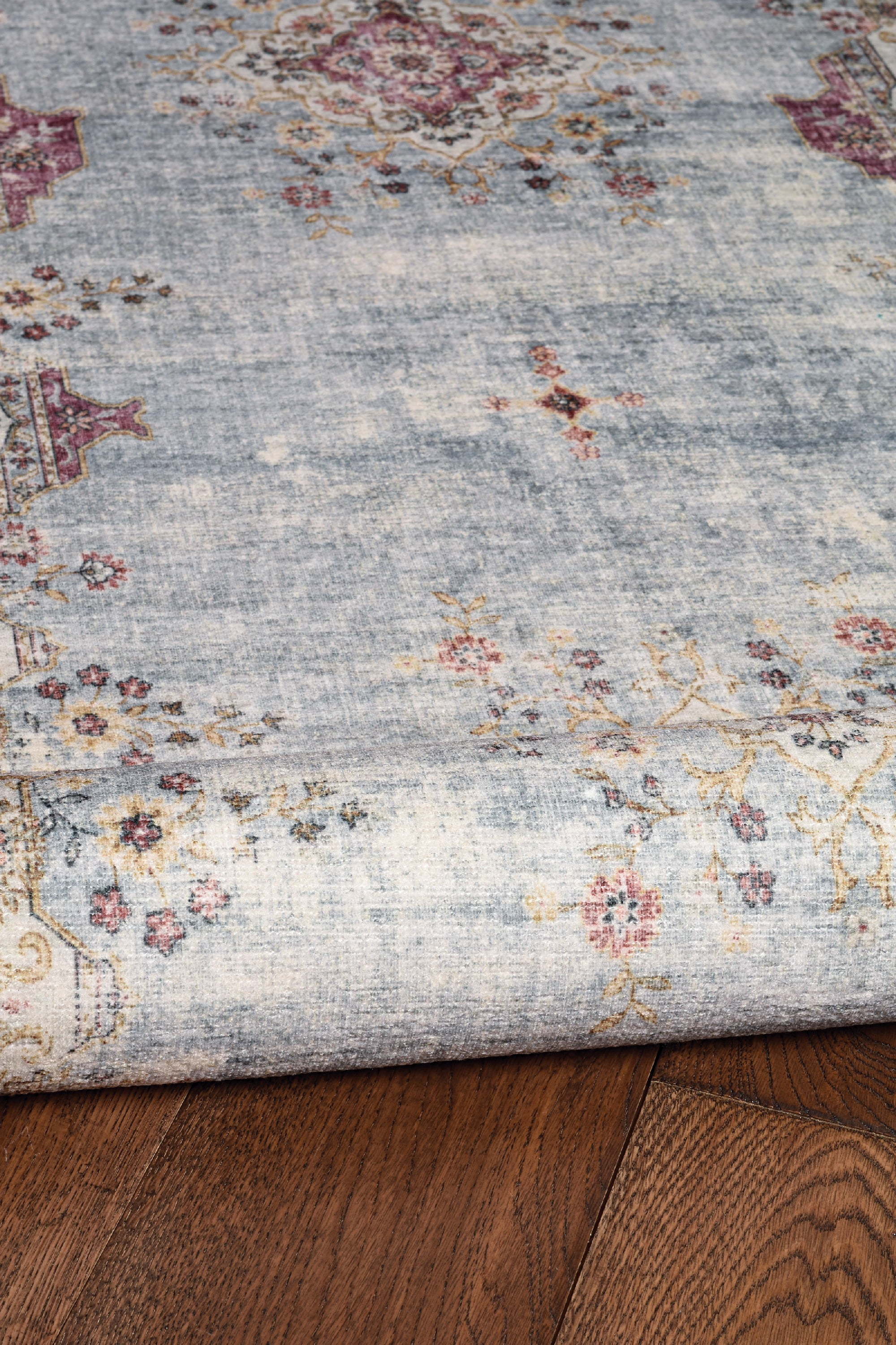 Linon Home Décor Washable Lennox Area Rug or Runner Collection, Pale Blue and Ivory, 2' x 3'