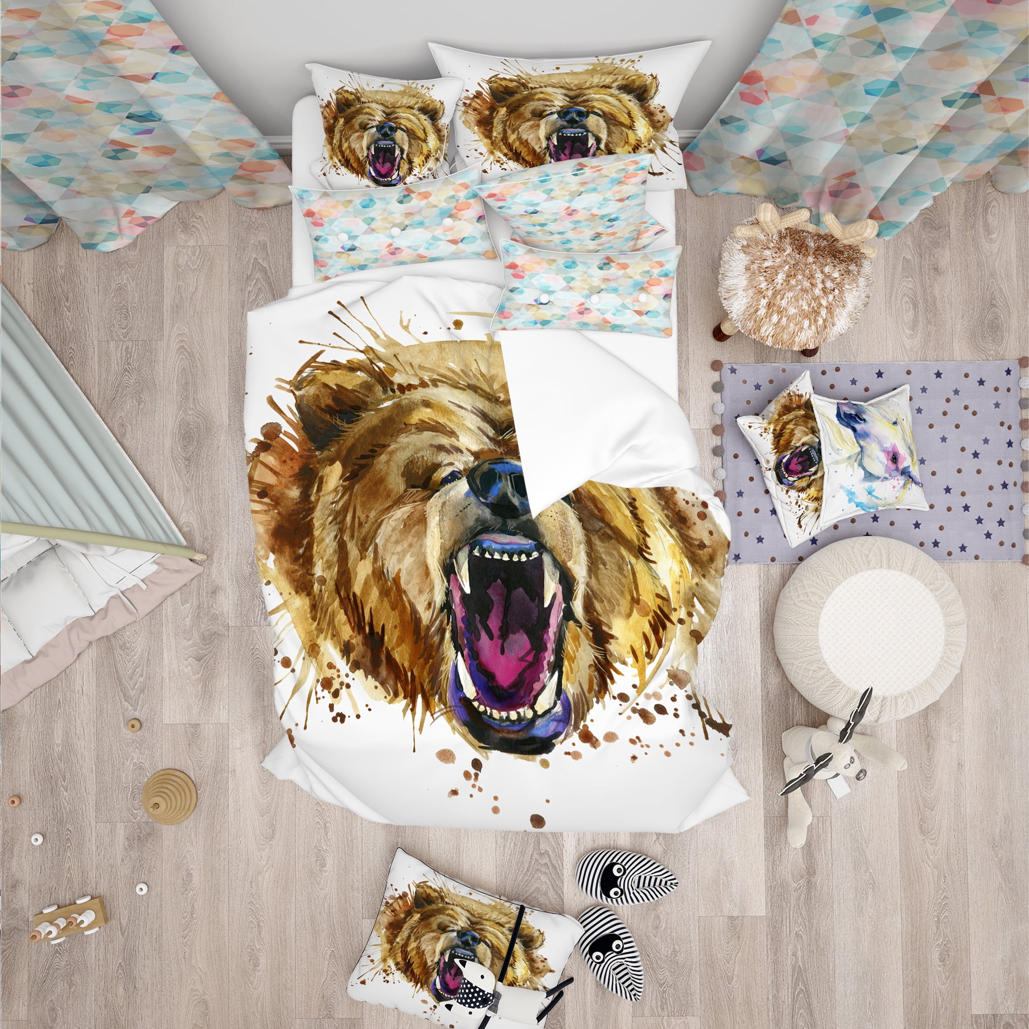 Designart 'Growling Grizzly Bear Watercolor' Modern & Contemporary Duvet Cover Set