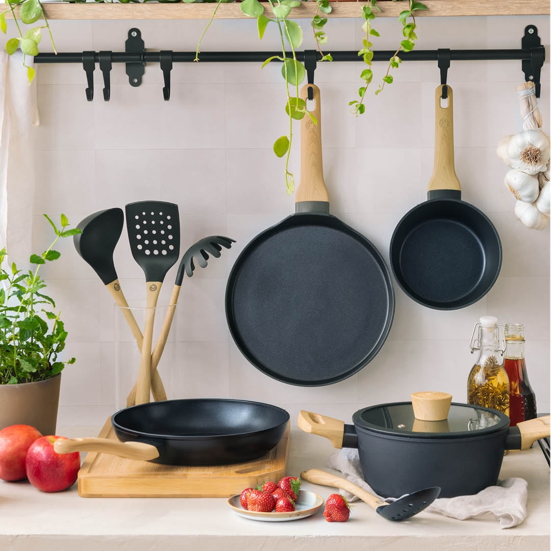 Buy MasterChef Nonstick Frying Pan / Skillet 12”, Aluminum Pan, for