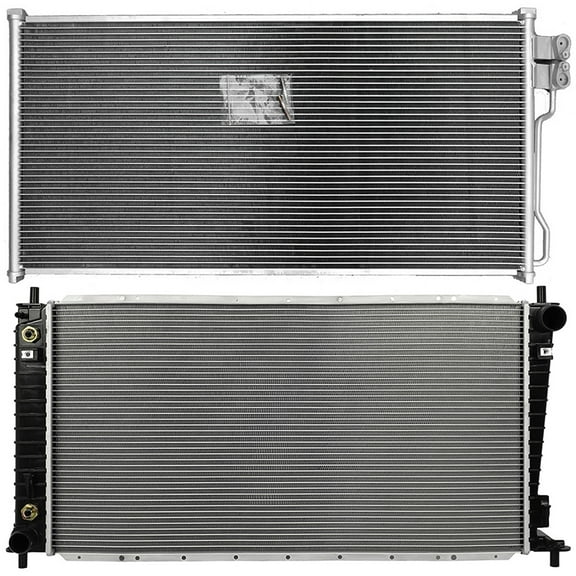 cciyu Aluminum Radiator Replacement 2004-2006 for Ford for Expedition,2004-2006 for Lincoln for Navigator2819, 6L3Z8005A,5L3Z8005EB, 8L3Z8005H,8L3Z8005G