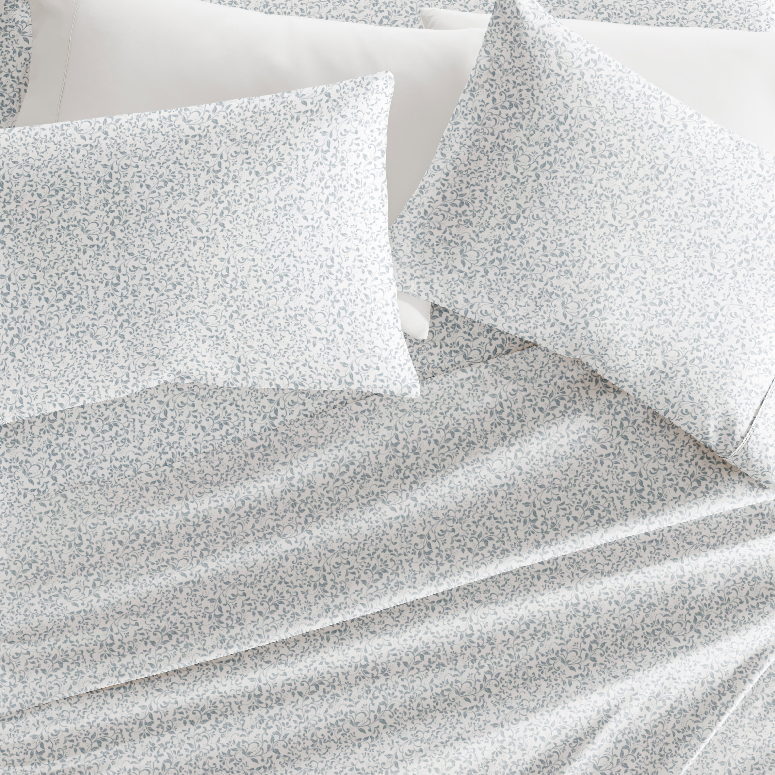 Noble Linens 4 Piece Pattern Microfiber Bed Sheets Set, Distressed Vine Dusty Blue, King