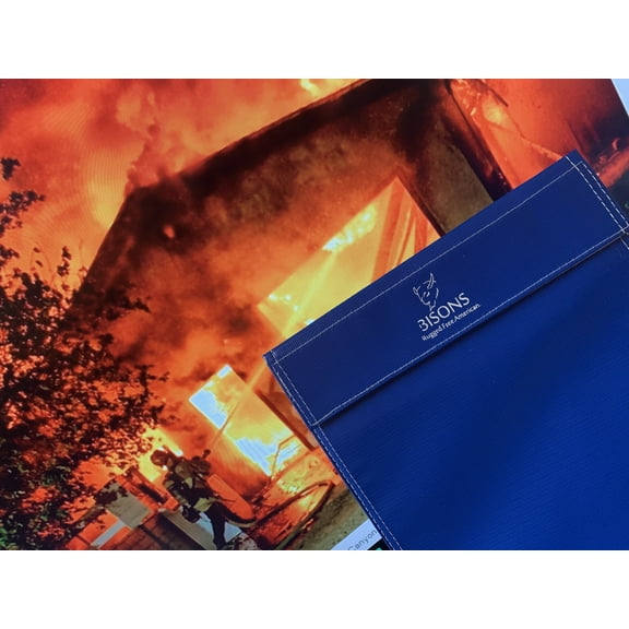 3Bisons Fireproof Money Safe Document Bag, Flame Resistant and Water Resistant bag Storage for Money, Documents, Jewelry and Passport