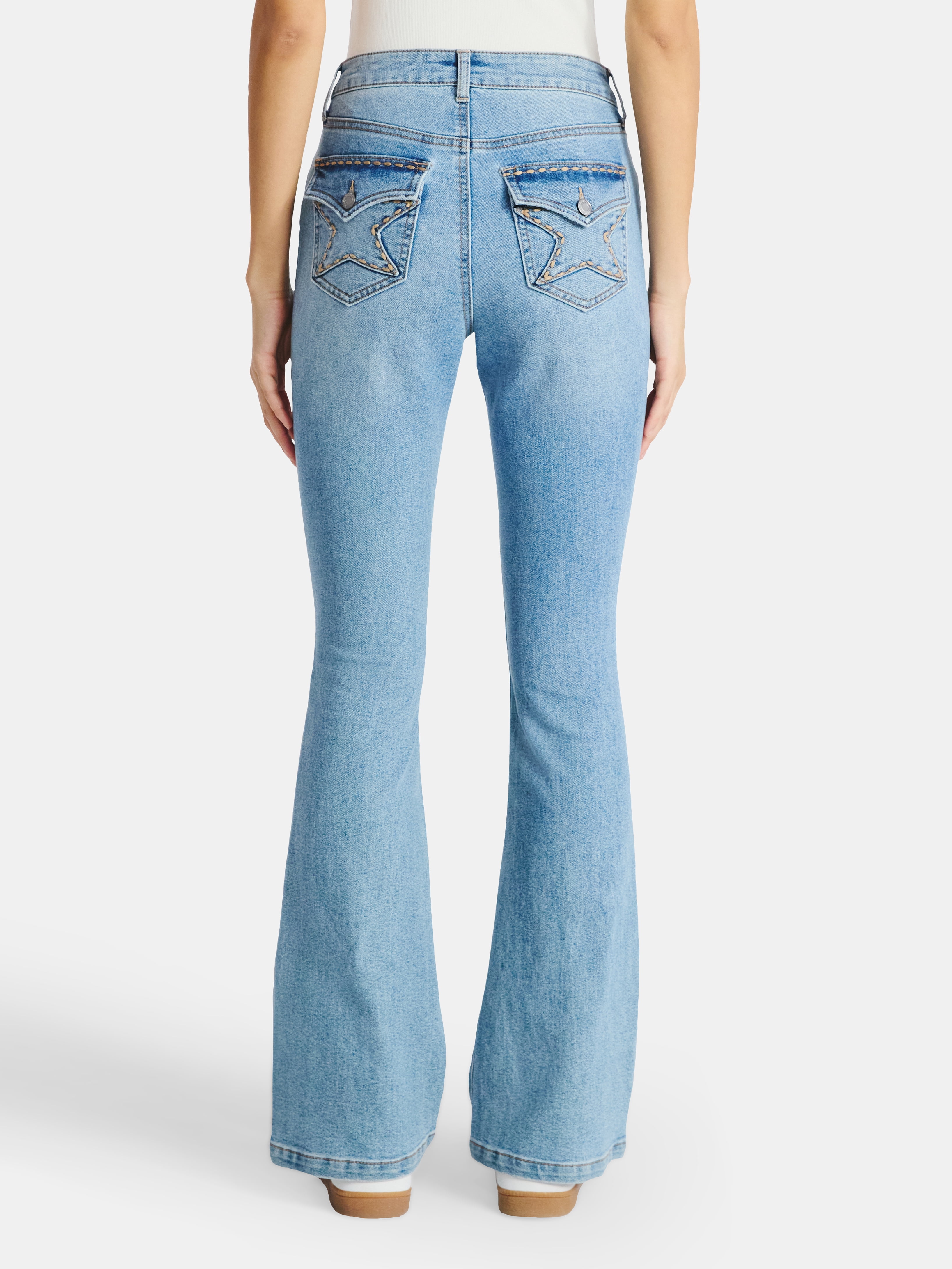 No Boundaries Bootcut Jeans, 32.5'' Inseam, Women's