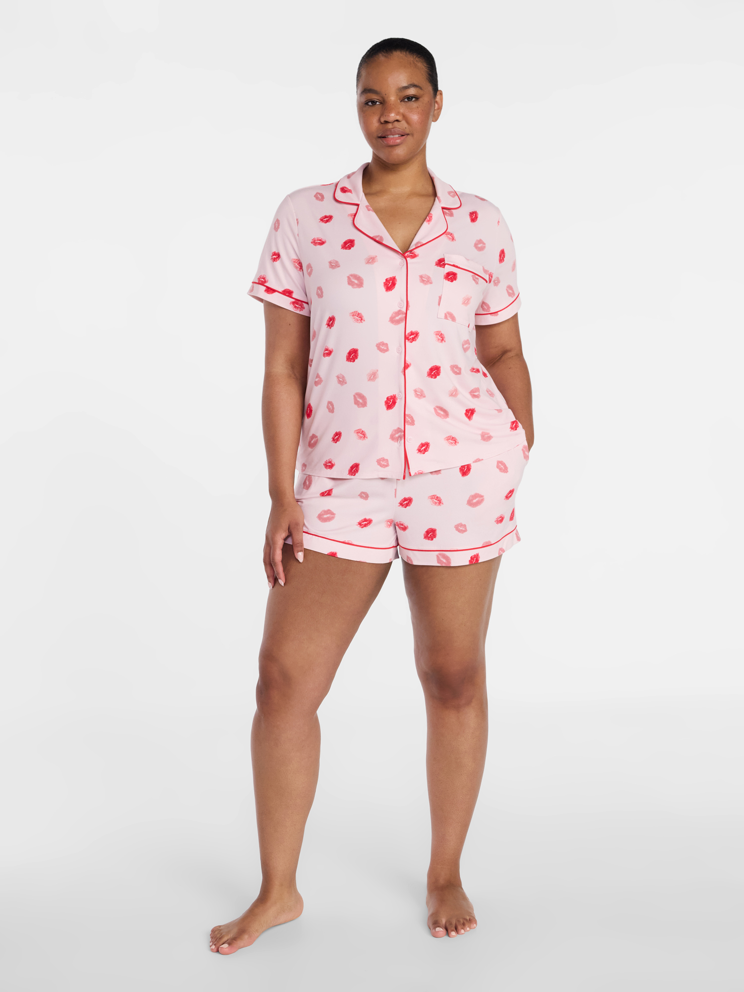 Joyspun Women's Dreamy Soft Collection Notch Collar Top and Shorts Valentine's Day Pajama Set, 2-Piece, Sizes XS-3X