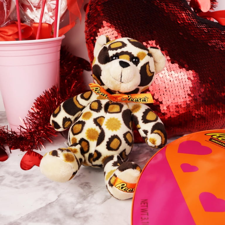 Reese's Valentine's Day Heart Box with Plush Bear, Individually