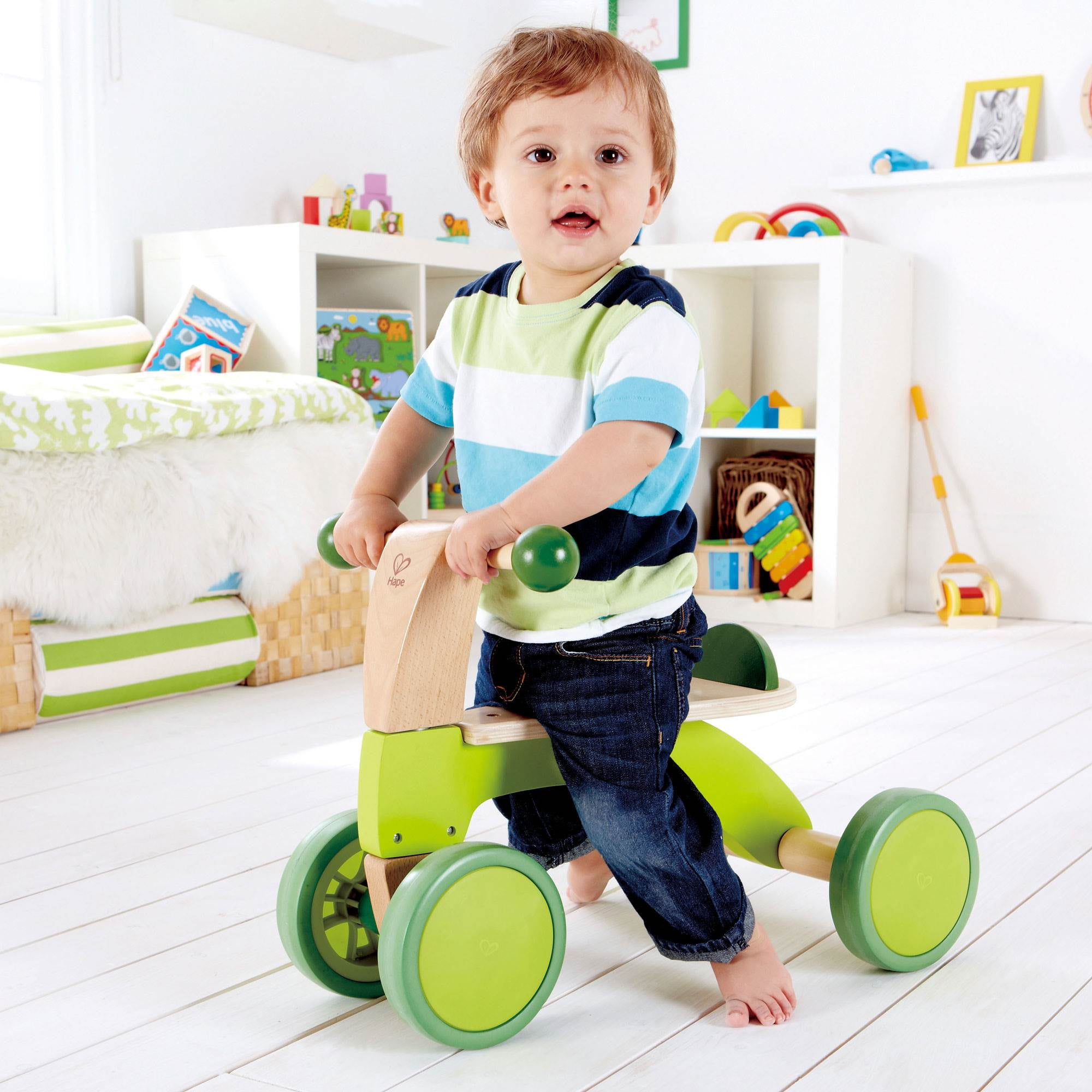 Hape Scoot Around