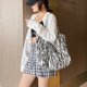 thumbnail image 1 of Bolsa de mano con estampado de animales para mujer de Ehuebsd hombro reutilizable informal de gran capacidad para compras y uso diario, 1 of 8