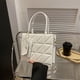 thumbnail image 4 of Nuevo de tendencia, bandolera de cuero artificial, bolso cuadrado pequeño y sencillo, bolso de hombro portátil a la moda, color blanco, 4 of 5