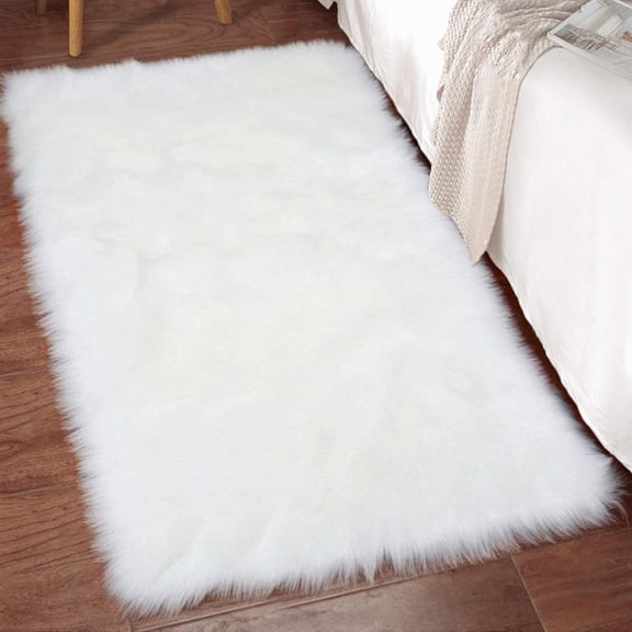 Soft Fur Plush White Area Rugs 2.3 x 3ft Shaggy Fluffy Rugs Carpet for Bedroom Living Room Nursery Mat Modern Decor