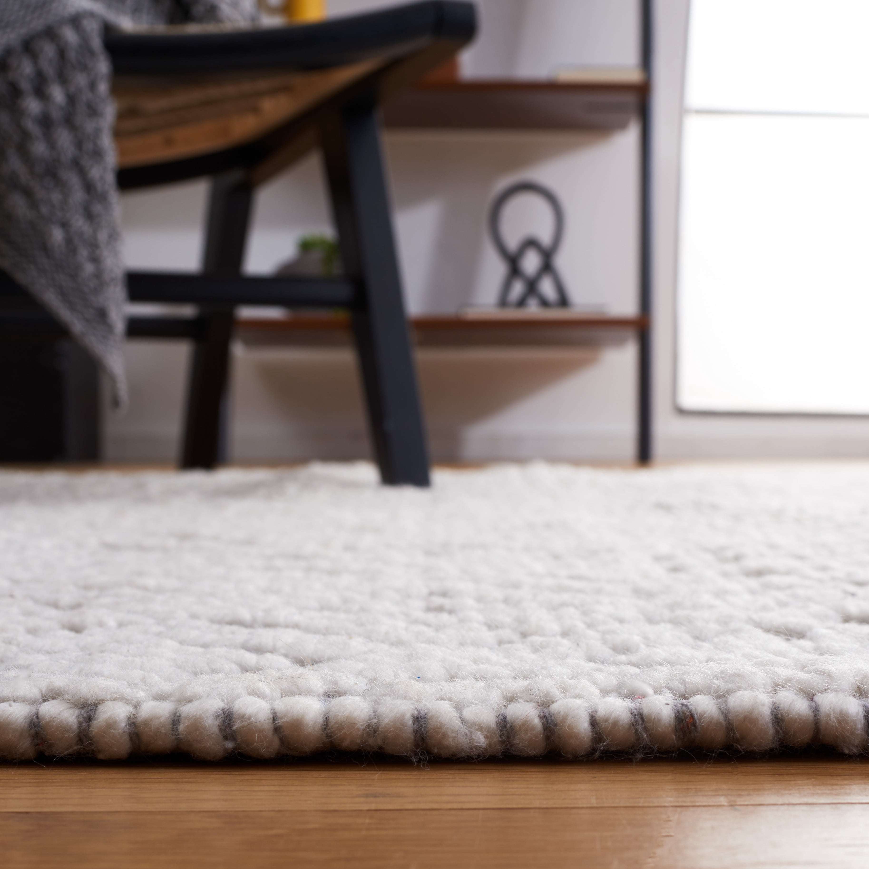 SAFAVIEH Casablanca Braelyn Diamond Area Rug, Grey/Ivory, 8' x 10'