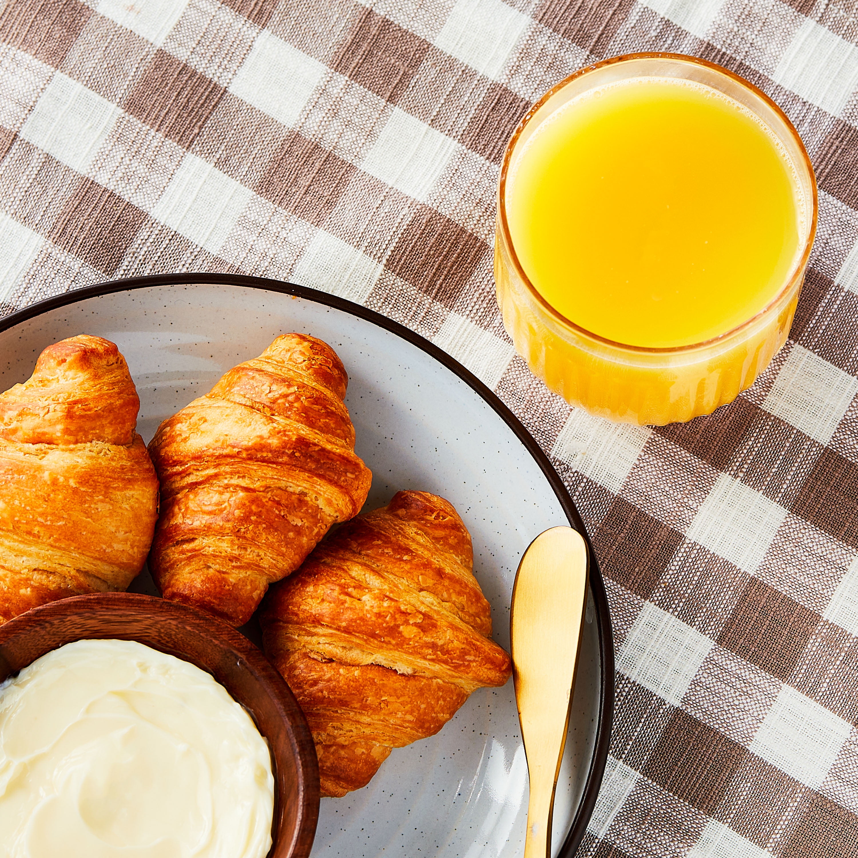 Great Value 100% Orange Juice from Concentrate, No Pulp, Calcium, and Vitamin D, 64 fl oz
