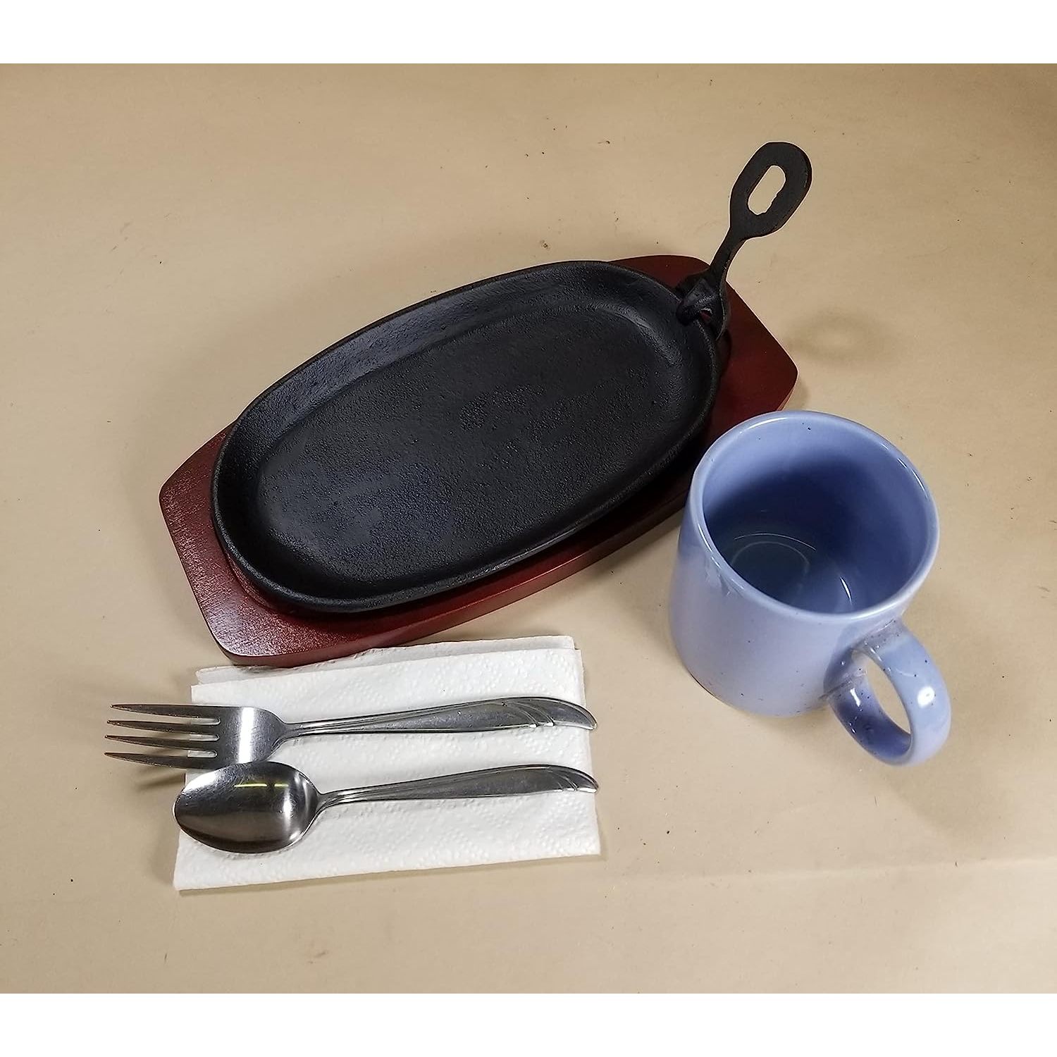 Cast Iron Steak or Fajita Plate 8 x 4 1/2 inside dimension w/ Wooden