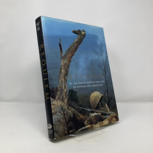 Pre-Owned Requiem: By the Photographers Who Died in Vietnam and Indochina, 9780679456575, 0679456570, Hardcover, 1 edition