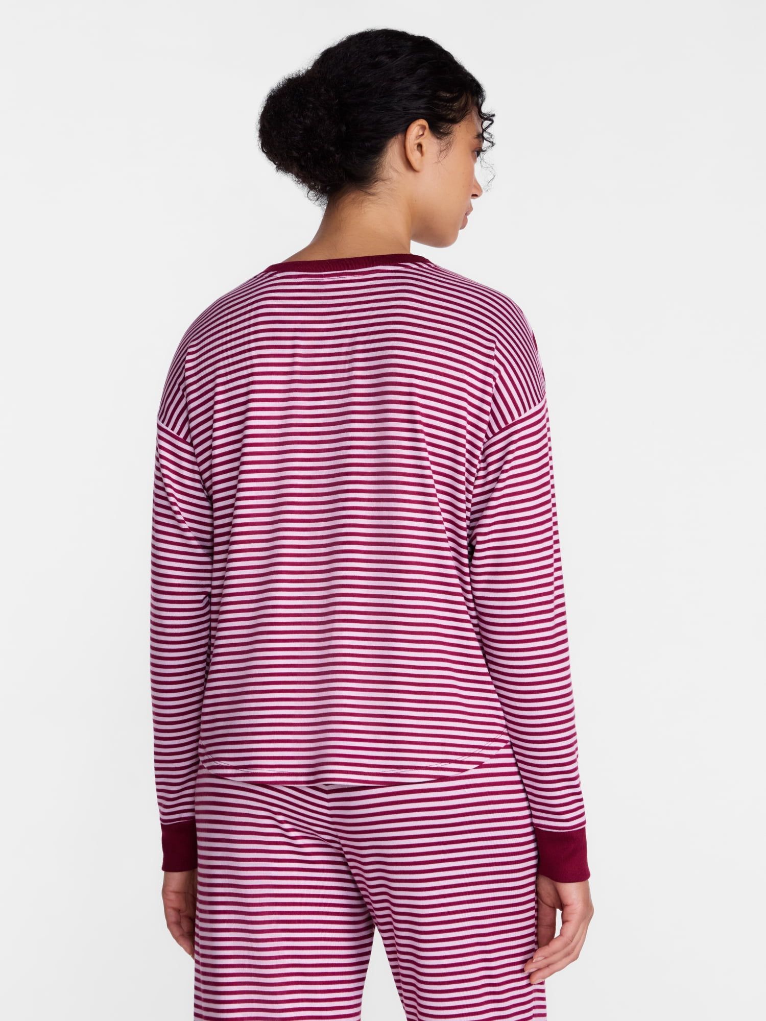 Joyspun Women's Cozy Lounge Collection Hacci Long Sleeve Henley Sleep Top, Sizes XS to 3X