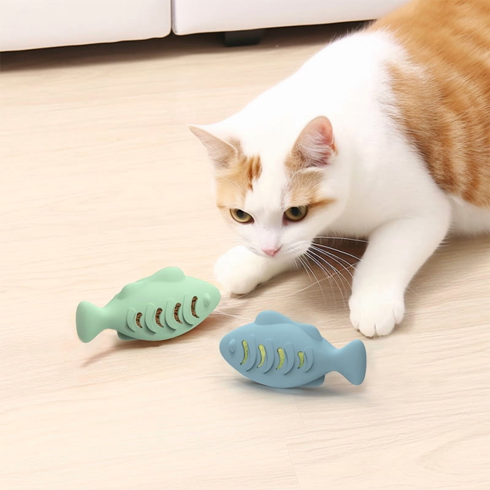 Catnip bite-resistant molar stick, creative fish toy for funny cats and pets, food-grade silicone, high temperature resistance and easy to clean.