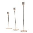 thumbnail image 4 of Juego de 3 candelabros cónicos de metal, hierro y diferentes alturas, dorados, vintage, decorativos., 4 of 14