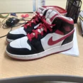 thumbnail image 1 of Ni - ke Air Jordan 1 Mid Very Berry Black White 554725-016 Size 6.5Y / Women Size 8, 1 of 5