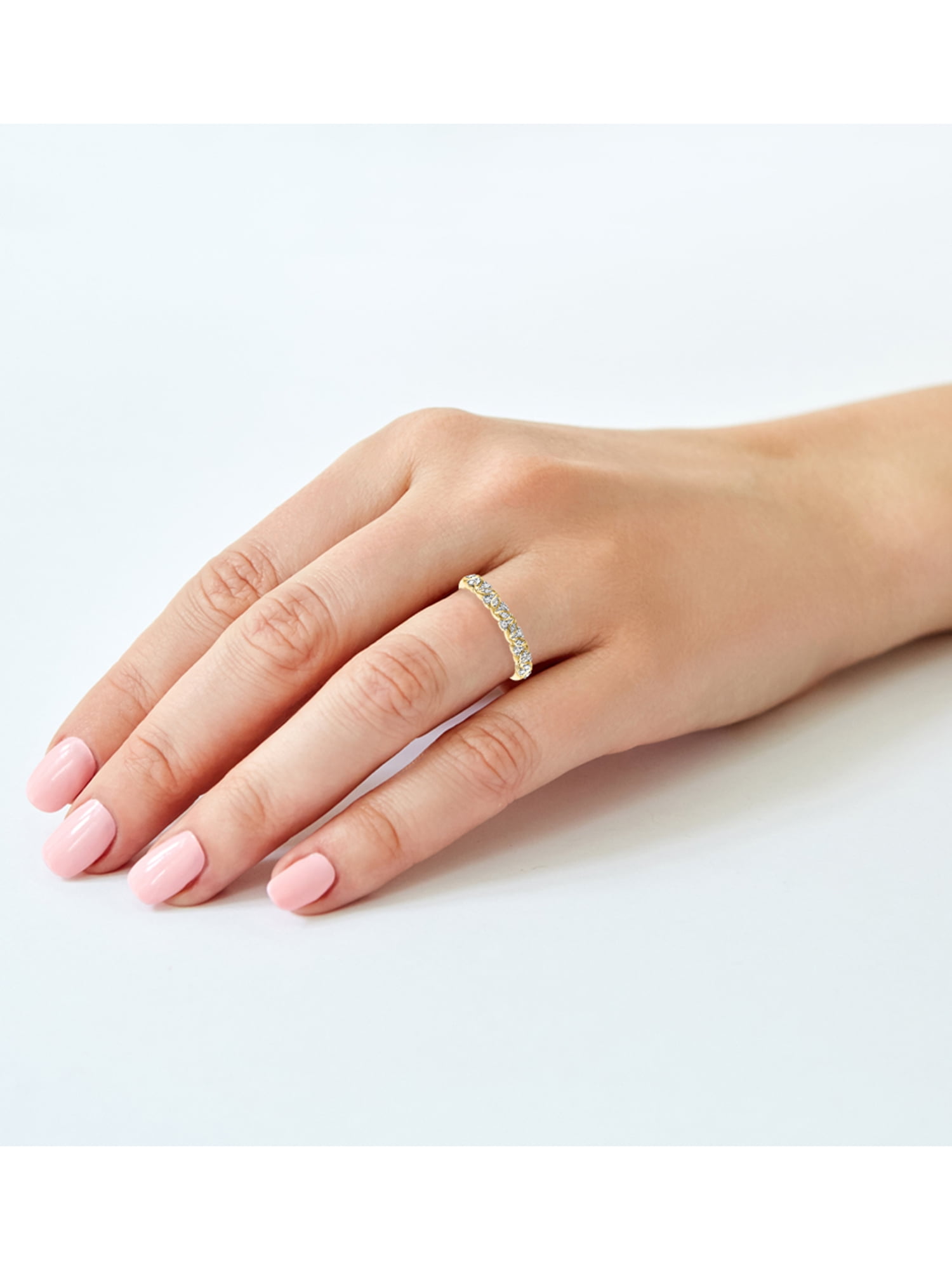 1/10 Carat T.W. Diamond 10kt Yellow Gold "Sweet Rememberance" Women's Anniversary Band