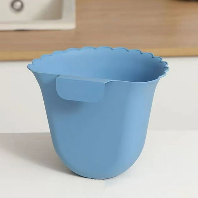COM1950s Hanging Trash Can for Kitchen and Bathroom,Portable Trash Bin with Pressure Ring,Compact Design 8X6.5X6.5 In,Odor Locking and Easy Cleaning,Multi-Scenario Use for Household Camping Travel