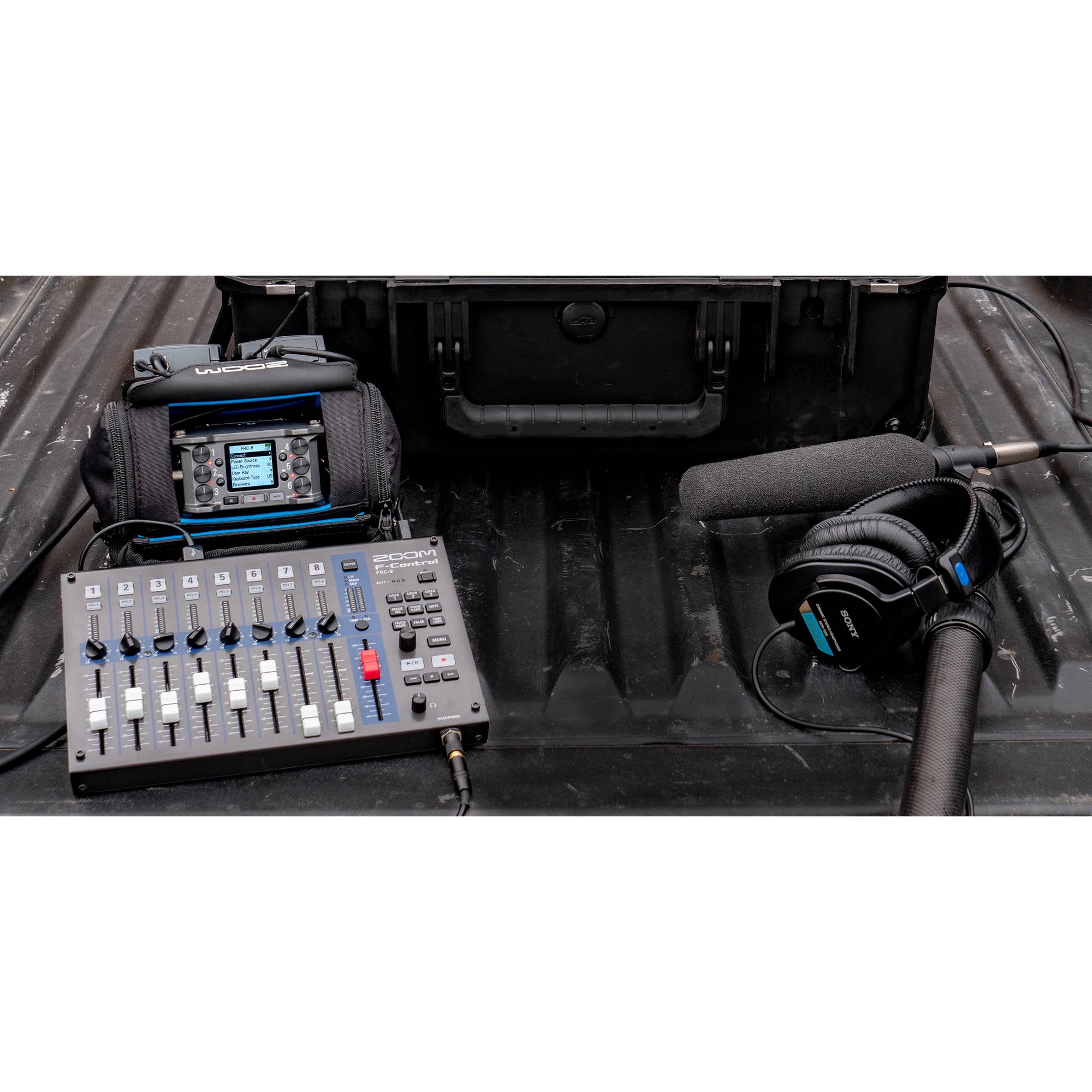 Zoom F6 Multitrack Field Recorder with 32-Bit Float Recording, 6 XLR Inputs, 192kHz Audio, Timecode Sync & SD Card Capture Bundle