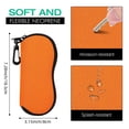 thumbnail image 2 of Estuche para anteojos MoKo de neopreno con cierre y clip color naranja, 2 of 7