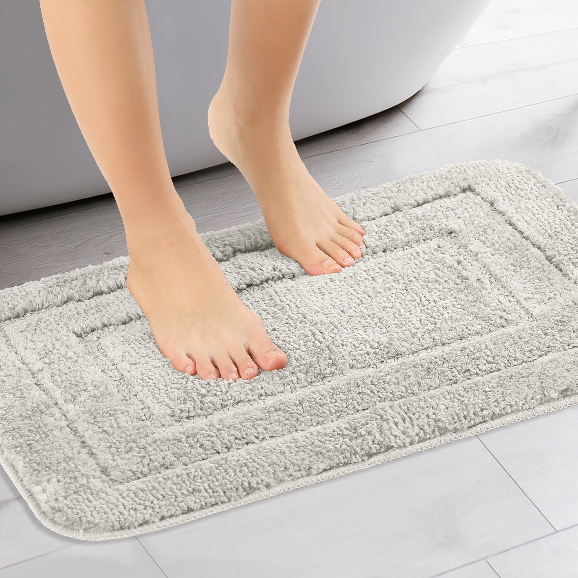 Unique Bargains Soft Absorbent Bath Mats 2 Pcs Non-Slip Plush Bathroom Rugs Light Grey 20" x 32"
