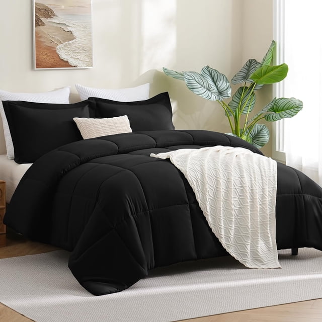 Juego de edredón CozyLux tamaño king negro con 1 edredón y 2 fundas