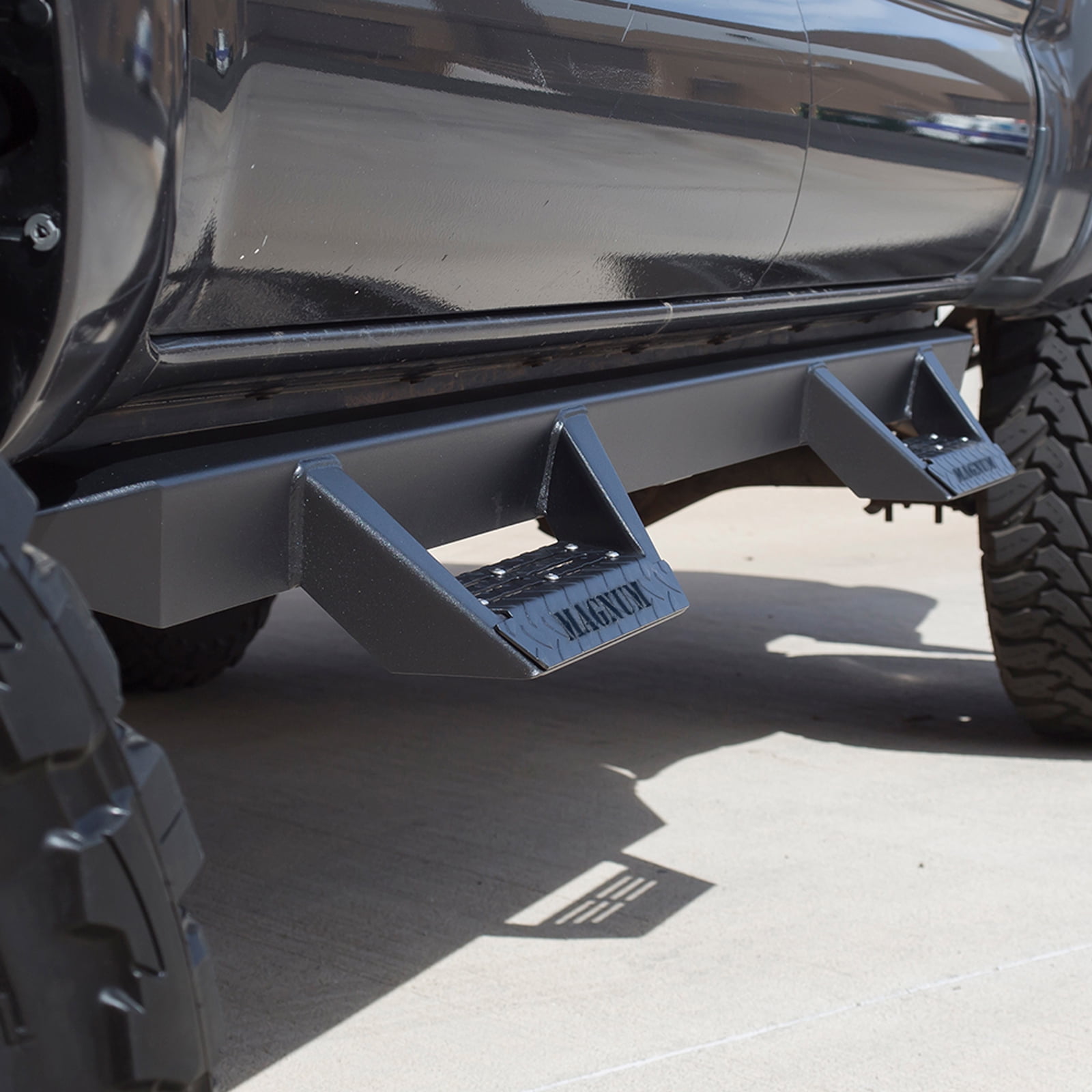ICI (Innovative Creations) RTS79DG RT Steps; Black Powder Coated;