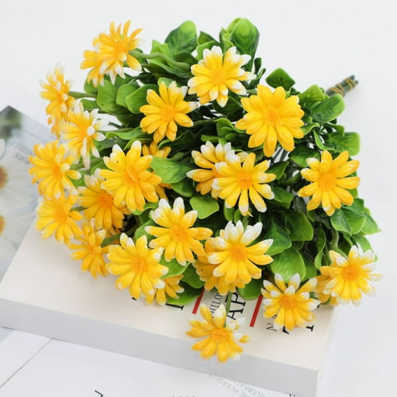 Realistic Artificial Daisies Bouquet - Indoor Outdoor Garden Decor for Weddings, Parties, and Celebrations - Perfect Gift for Easter and Mother's Day Yellow