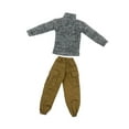 thumbnail image 4 of Suéter de cuello alto hecho a mano con estilo, accesorios y ropa para hombre a escala 1:6 Gris, 4 of 9