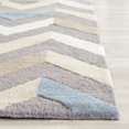 thumbnail image 4 of SAFAVIEH Cambridge Percival Geometric Wool Area Rug, Grey/Ivory, 3' x 5', 4 of 8