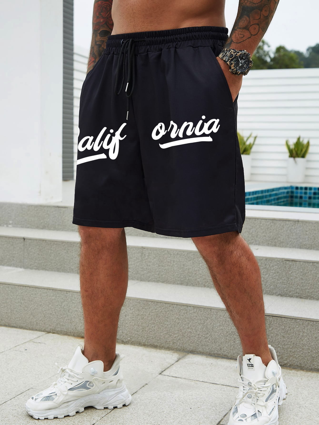Casual Black Men Letter Graphic 