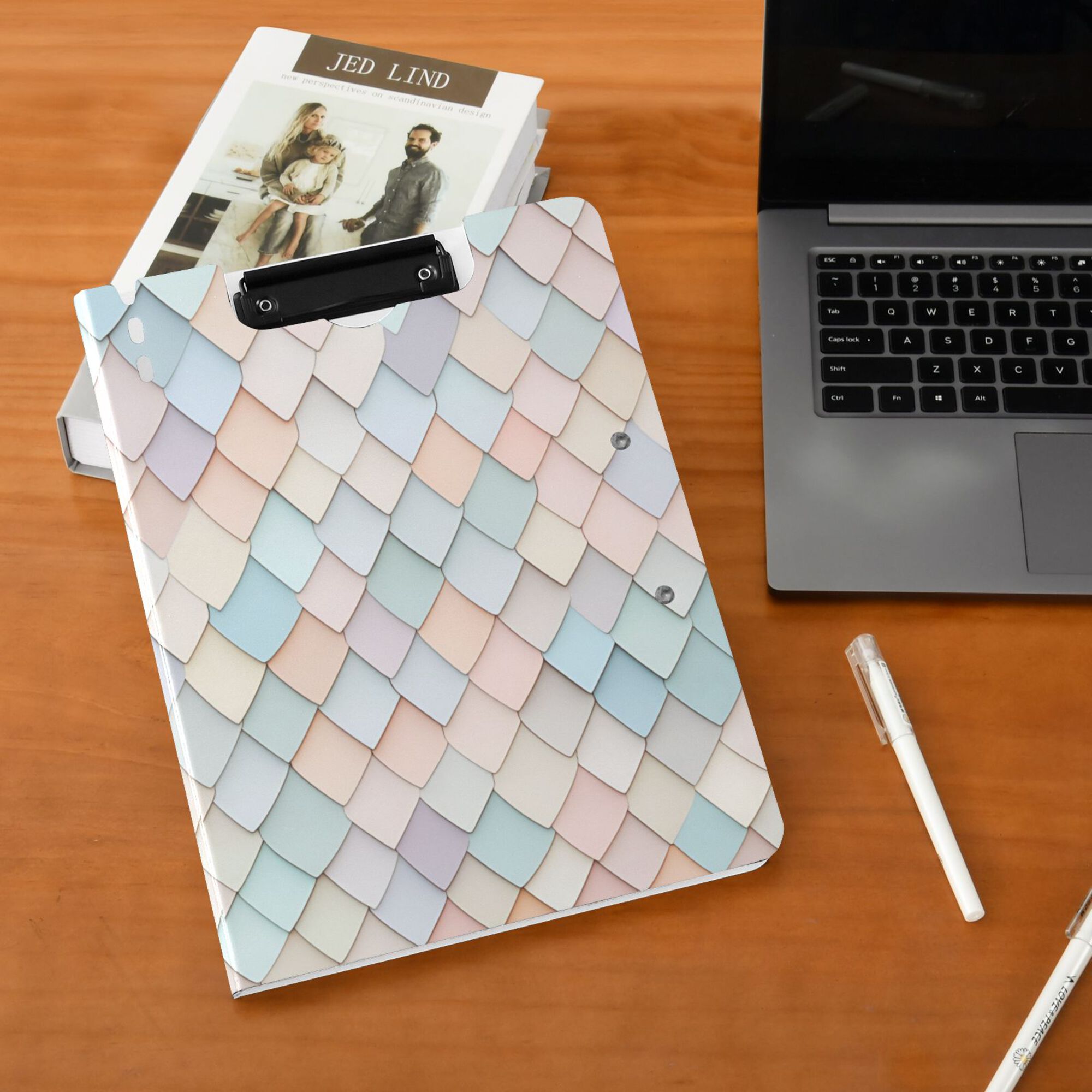 FORMRS A4 Clipboard Folder with Pen Holder Horizontal Foldable School Office Binder, Small Pink Pattern