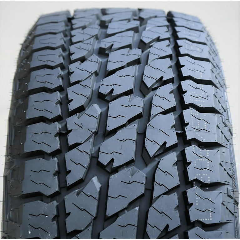 Landspider Wildtraxx A/T LT 275/60R20 Tire for 2016-23 Ram