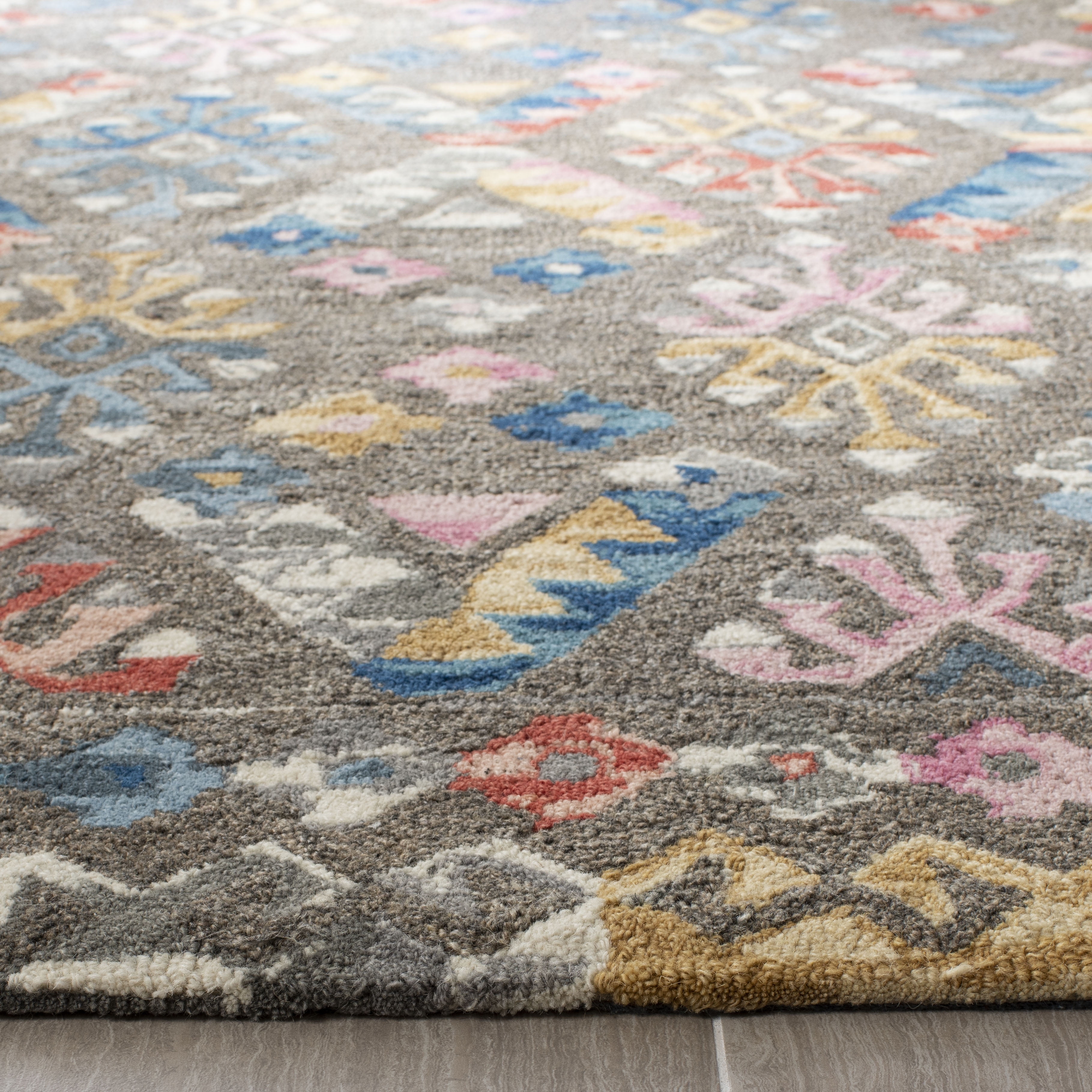 SAFAVIEH Micro-Loop Jasmyn Diamond Area Rug, Grey/Blue, 8' x 10'