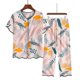 thumbnail image 3 of Conjunto de pijama con estampado para madre de mediana edad, ropa de dormir con cuello en V, manga corta, pantalón de nueve puntos, talla grande, para el hogar, XL-5XL, 3 of 4