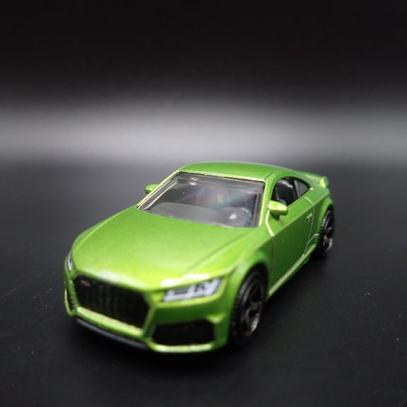 Open Box 2014-2023 AUDI TT RS COUPE GREEN 1:64 SCALE COLLECTIBLE DIECAST MODEL CAR