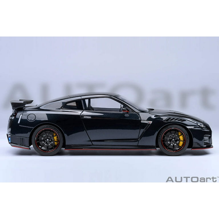 AUTOart 2022 Nissan Skyline GT-R (R35) Nismo Special Edition