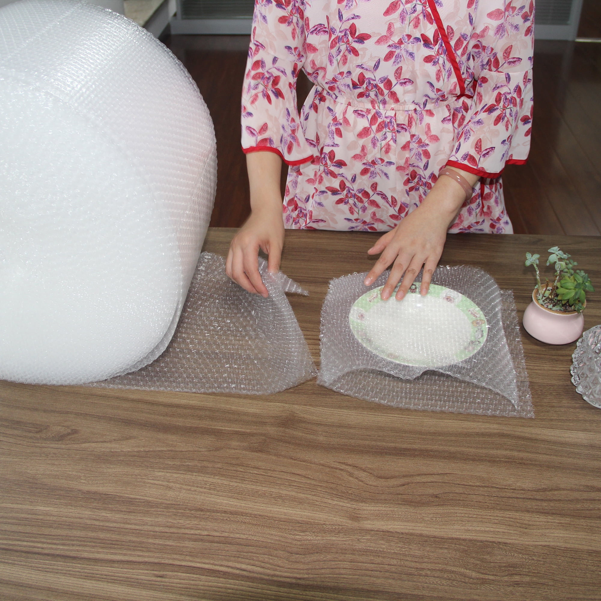 Mighty Gadget 175 Feet Bubble Cushioning Wrap for Packing, Shipping & Mailing Fragile Items, 2 Rolls of 87.5 Feet Each
