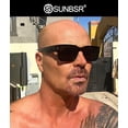 thumbnail image 3 of Gafas de Sol SUNBSR Clásicas Cuadradas para Mujer y Hombre Negro/Gris, 3 of 8
