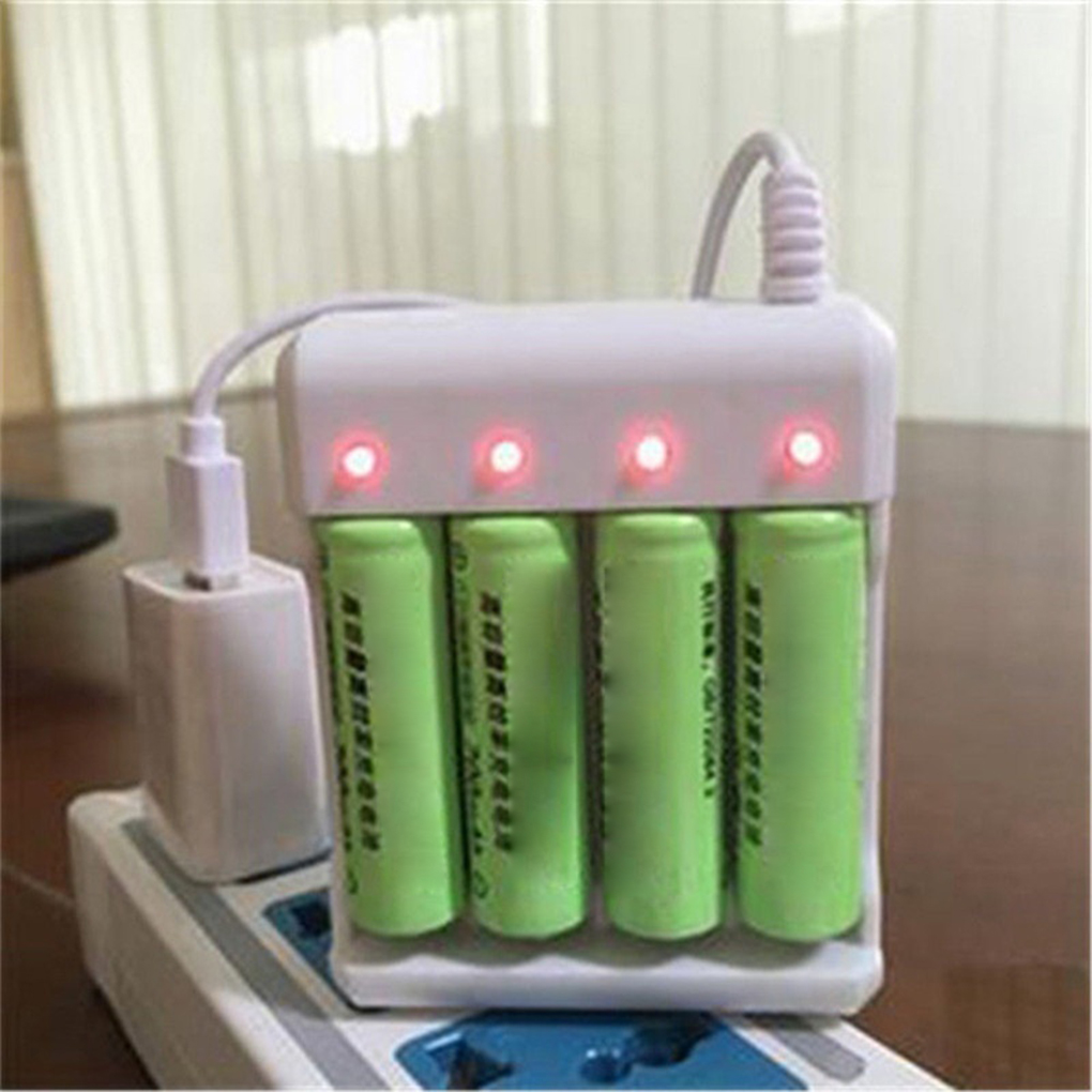 SANAG Battery Charger USB 4 Slots AAA AA Rechargeable Battery Charging