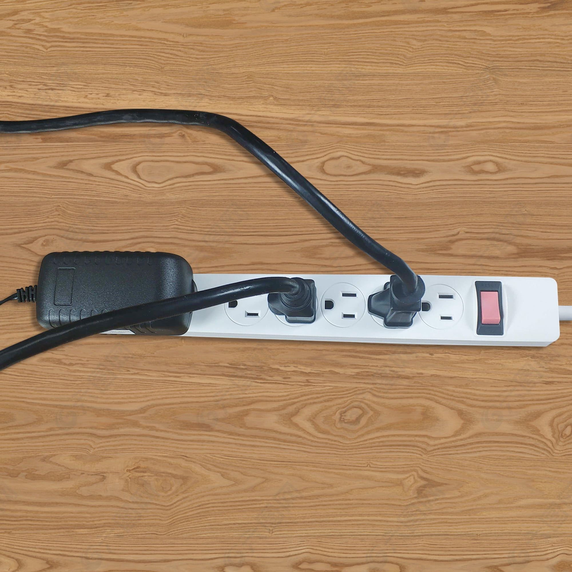 Hyper Tough 6-Outlet 2.5ft Power Strip Included 1-Adapter Space Outlet, White