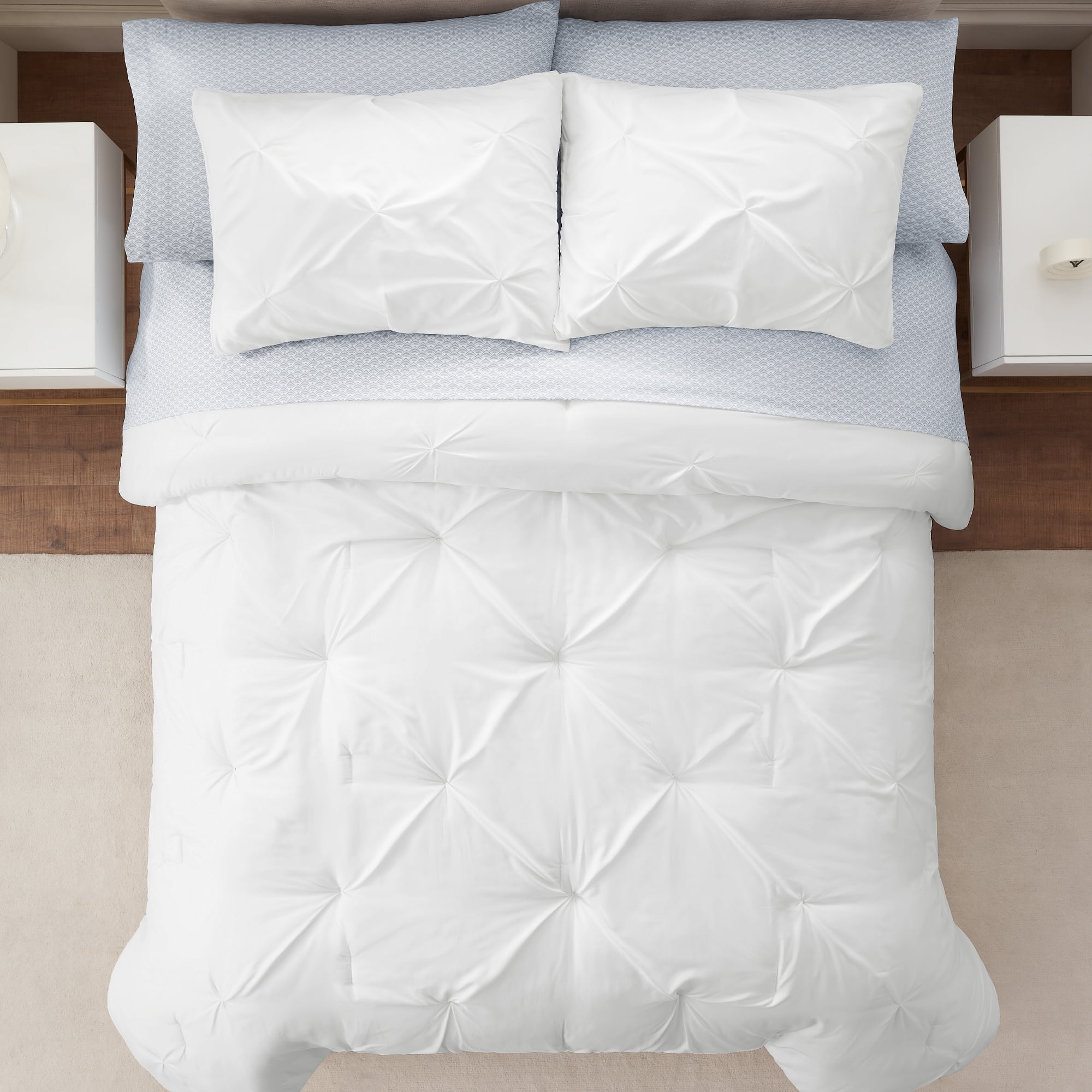 Serta Simply Clean 7-Piece White Pleated Bed in a Bag, Full