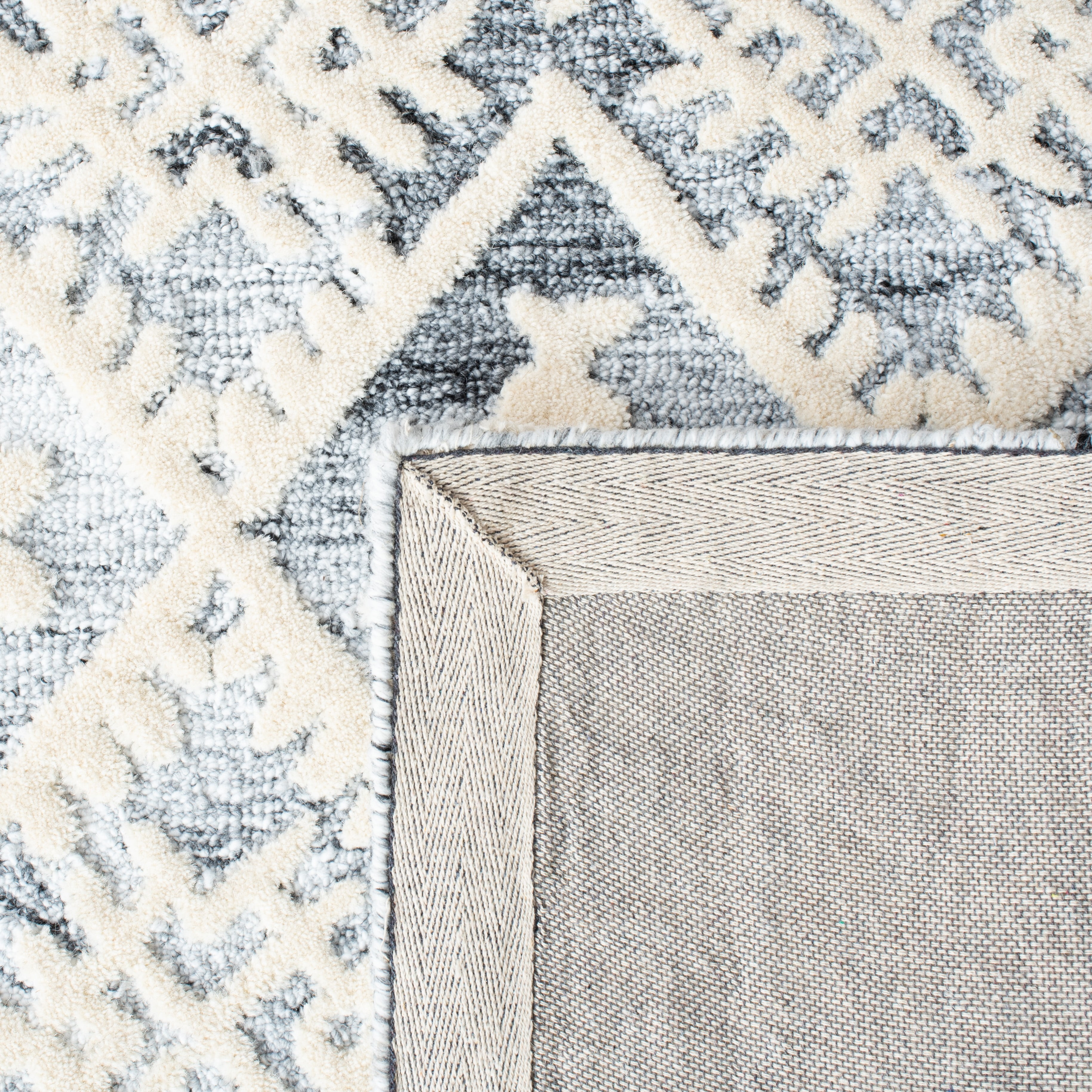 SAFAVIEH Roslyn Desi Geometric Area Rug, Grey/Ivory, 5' x 8'