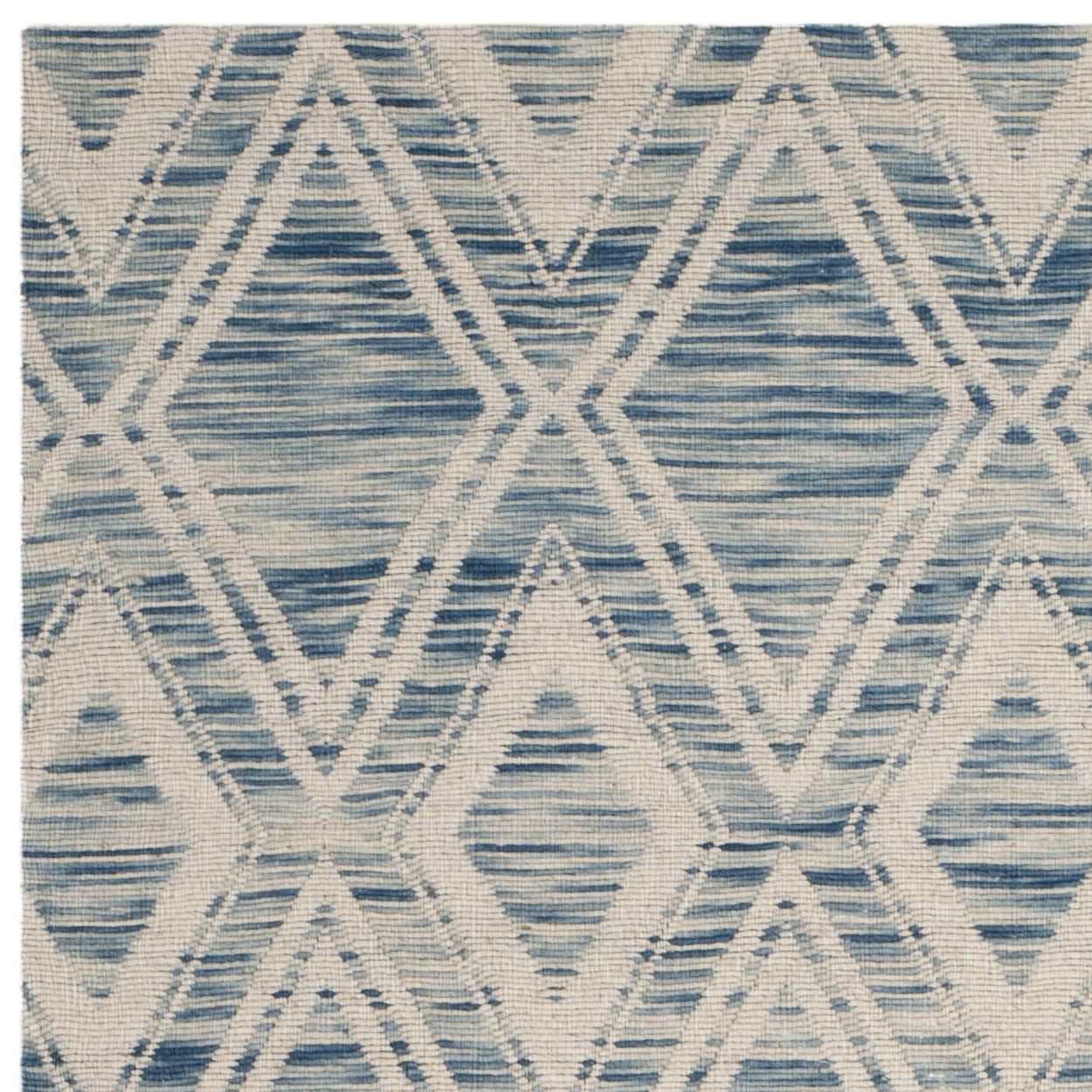 SAFAVIEH Marbella Alicia Geometric Diamonds Wool Area Rug, Dark Blue/Ivory, 6' x 6' Square