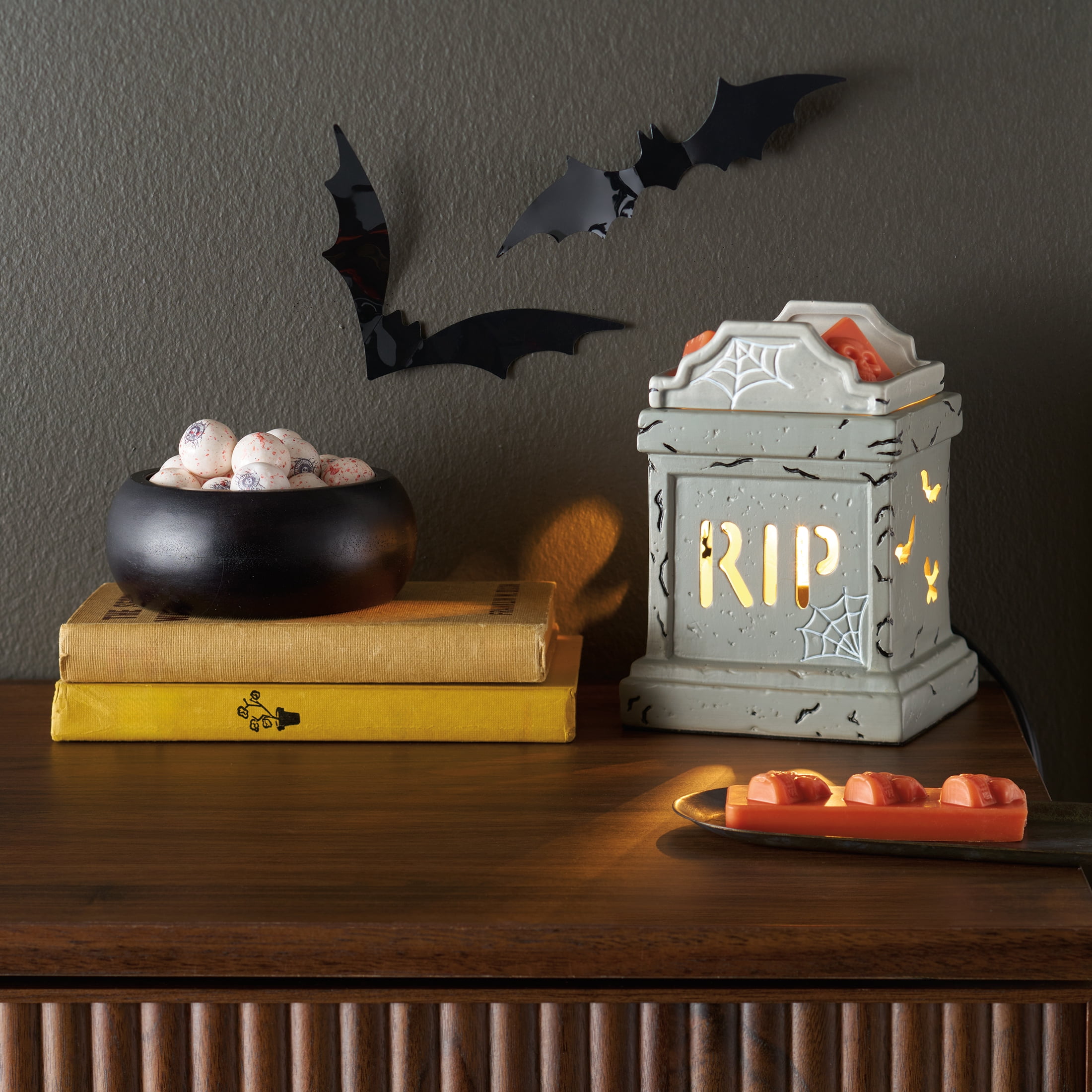 Better Homes & Gardens Halloween Ceramic Electric Plug-in Wax Melt Warmer with Farm Apple Pumpkin Wax Melts, Tombstone
