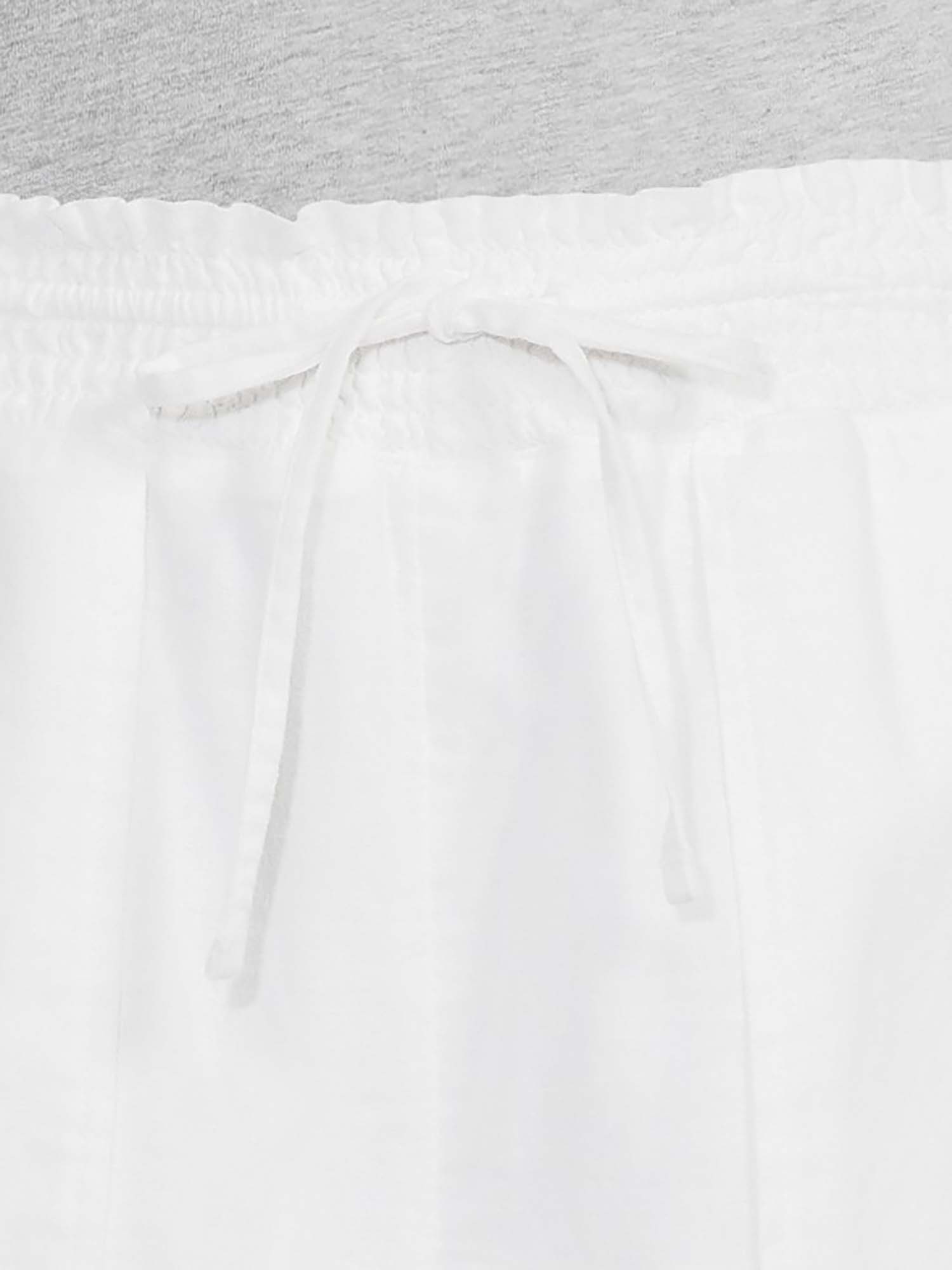 Time and Tru Women's Linen Shorts - image 4 of 5