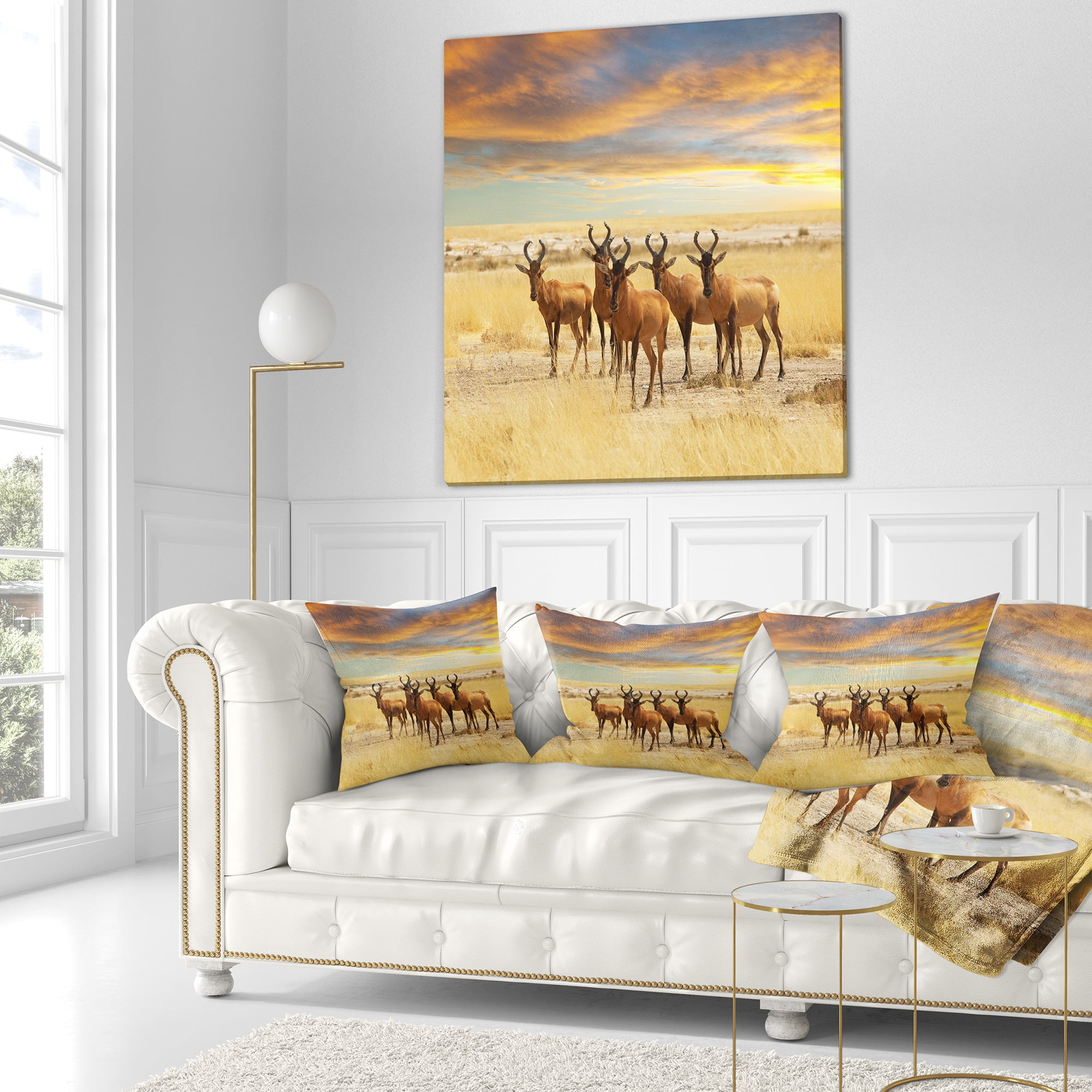 Designart 16" x 16" Animal Polyester Throw Pillow
